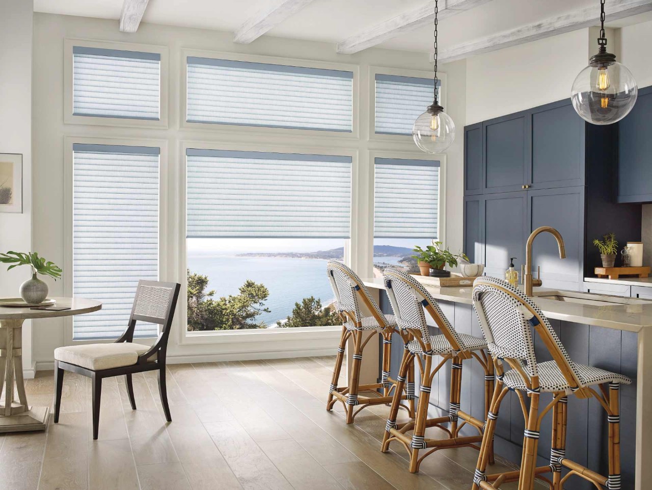 Hunter Douglas Sonnette® Roller Shades near Burlingame, California (CA)